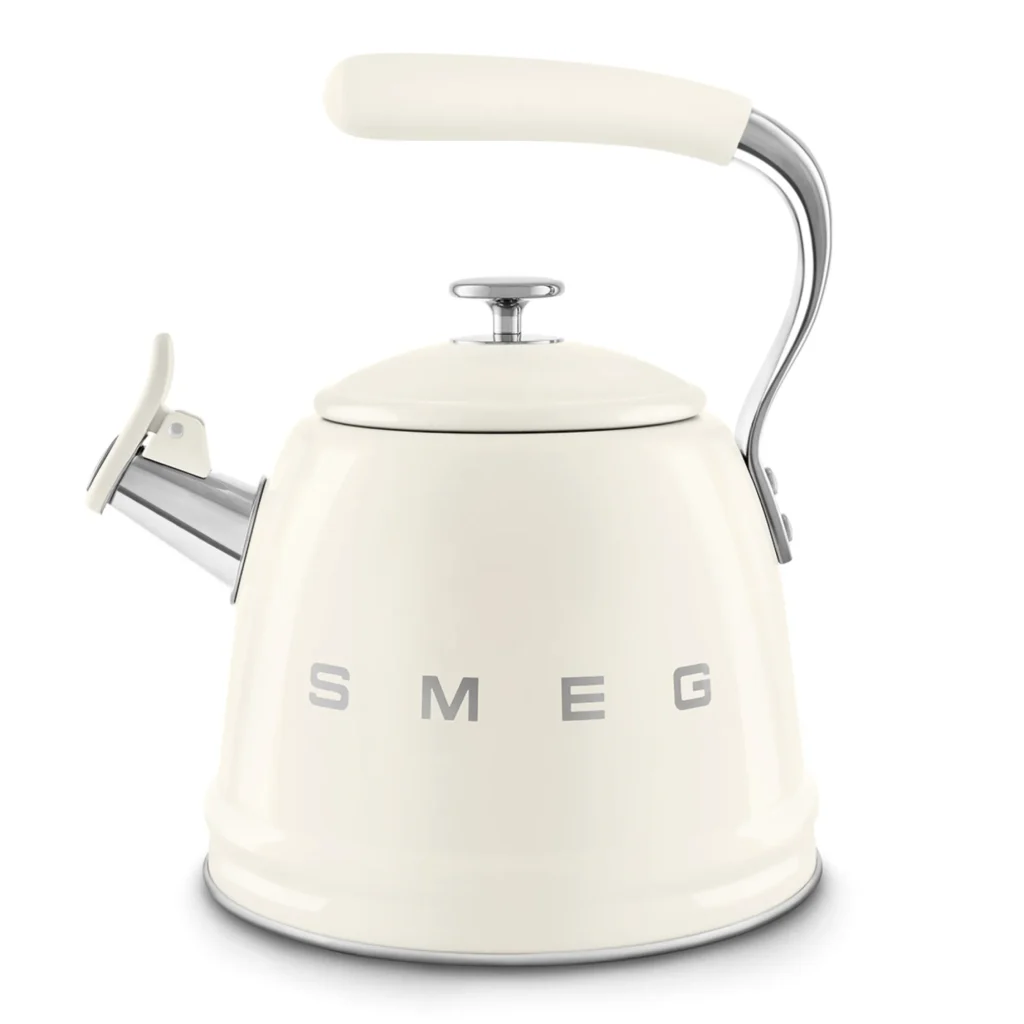 کتری روگازی اسمگ رنگ کرم مدل Smeg WKF01CR ایتالیایی (اصل)