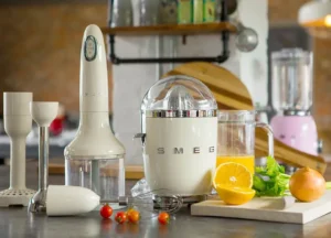 آب مرکبات گیری مشکی اسمگ مدل Smeg CJF11BLUK ایتالیایی (اصل)